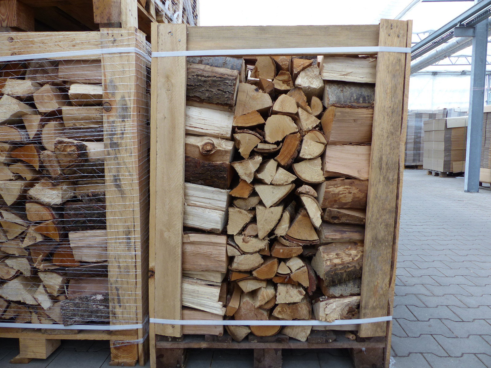 20 Kg Feuerholz Brennholz Kaminholz Mix trocken Premiumqualität
