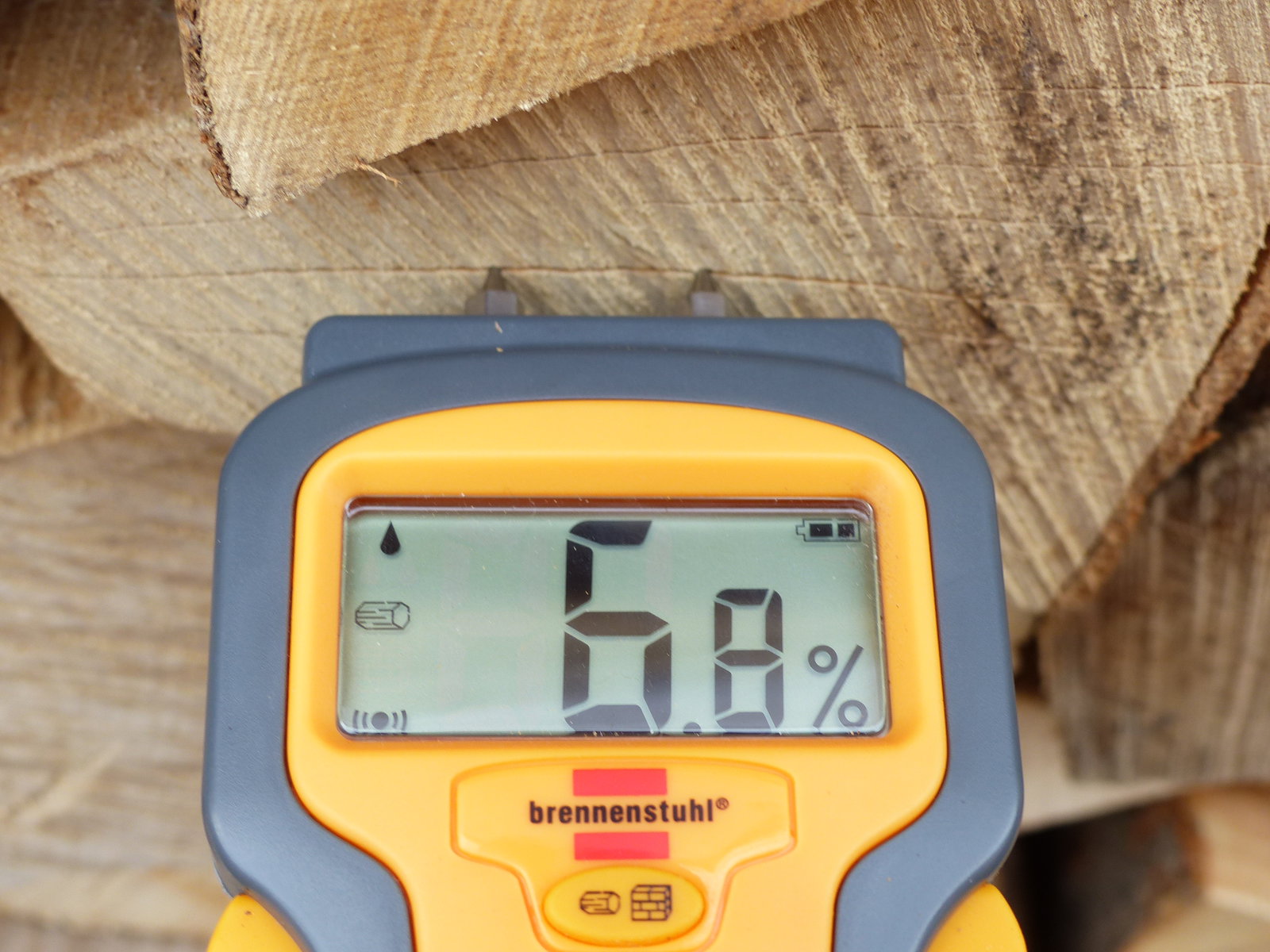 1 RM = 1,6 SRM Premiumqualität Kaminholz Brennholz Buche trocken, sofort verwendbar, 25cm