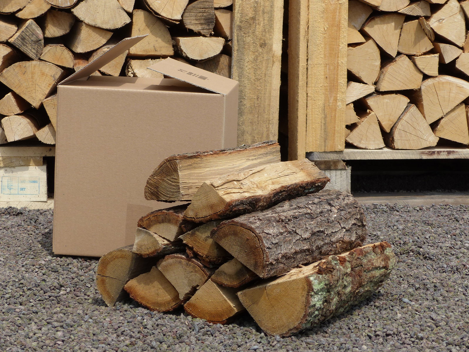 120 kg trockene Eiche, Kaminholz Brennholz Feuerholz Hartholz ca. 25 cm