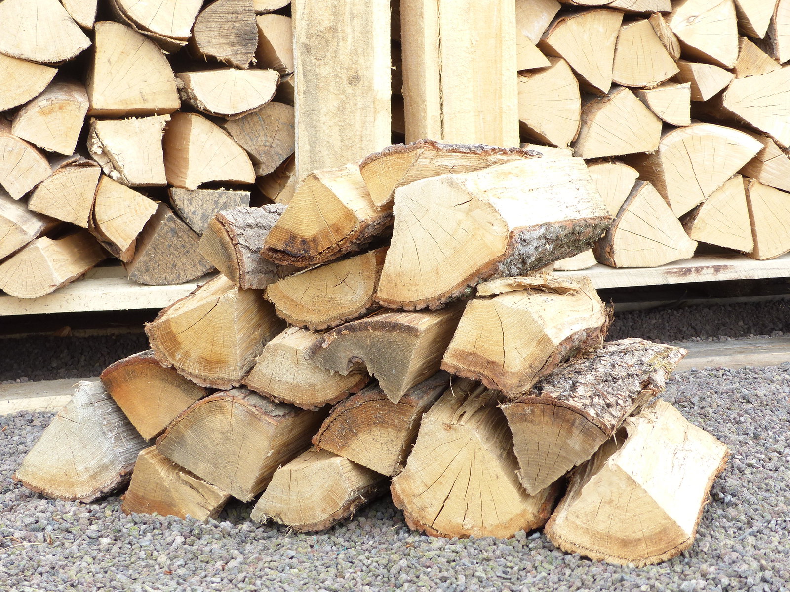 20 Kg Feuerholz Kaminholz Brennholz Eiche trocken Premiumqualität