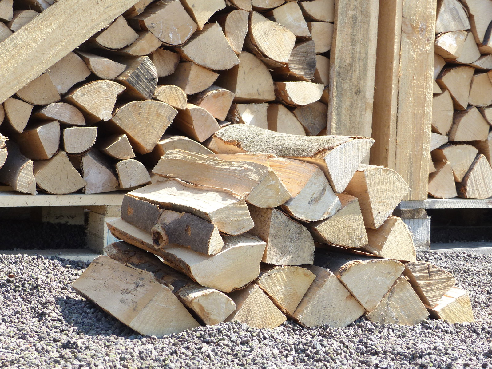 120 kg trockene Eiche, Kaminholz Brennholz Feuerholz Hartholz ca. 25 cm